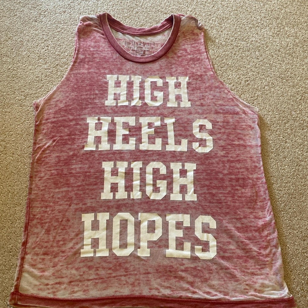 Women’s workout tank